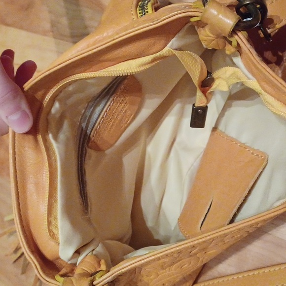 NOWT Italian leather cross body purse - Picture 9 of 11